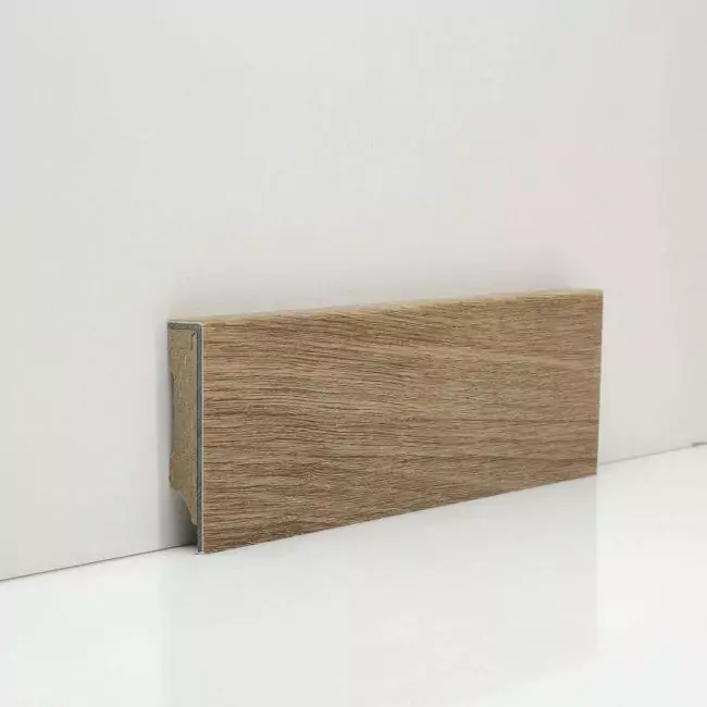 Плинтус напольный  22821 (10-010-04625)