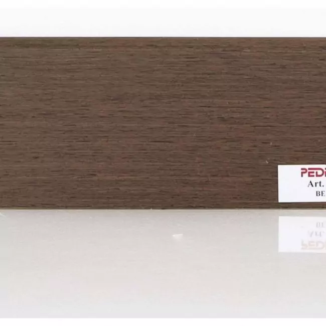 Плинтус напольный  Венге Шпонированный Прямой Со Скосом 80х16 (10-100-00868)