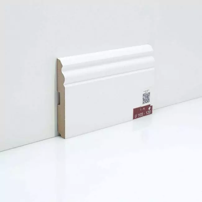 Плинтус напольный Universal Белый U 105-120 (10-017-20008)