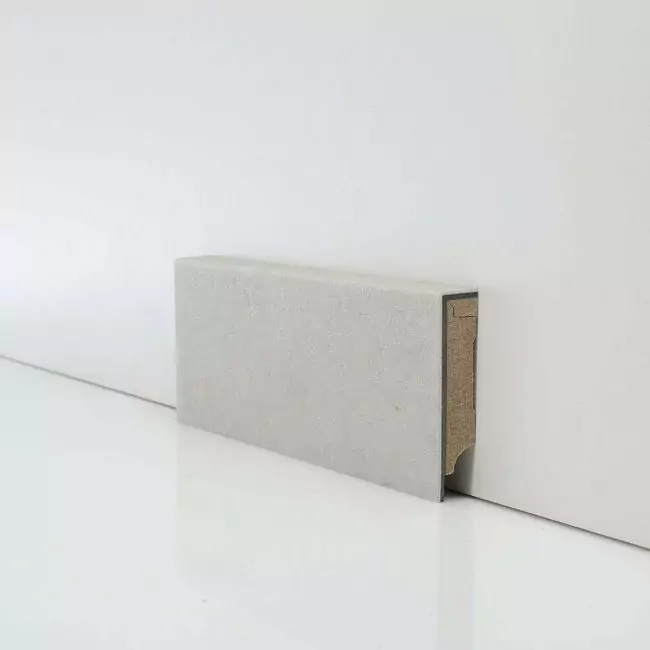 Плинтус напольный  46148 (10-010-04646)