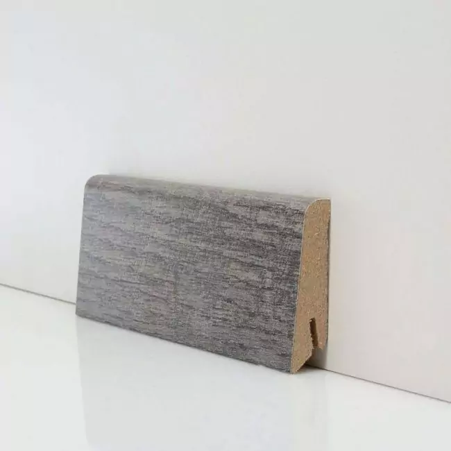 Плинтус напольный  L496 (10-010-00388)