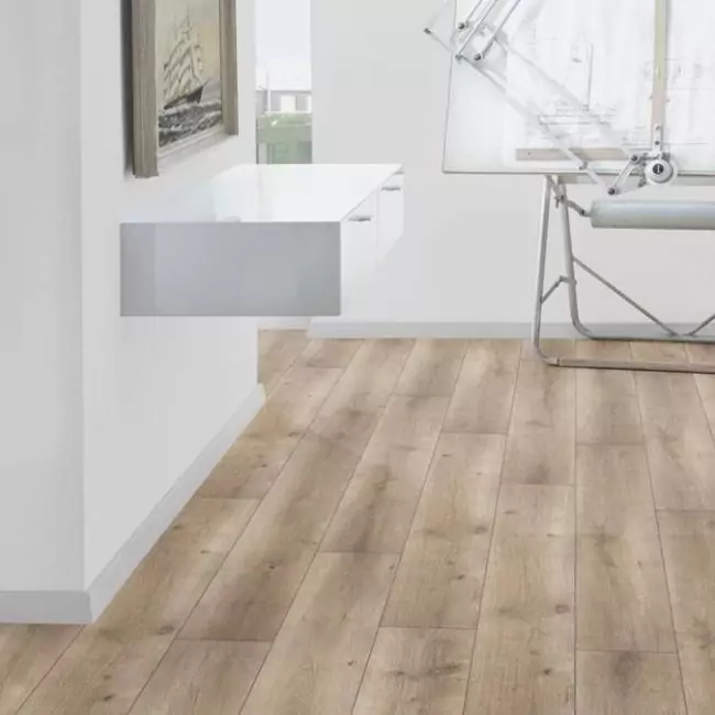 Ламинат Classic Line Дуб Пастельно-коричневый 1969 (10-010-00637)