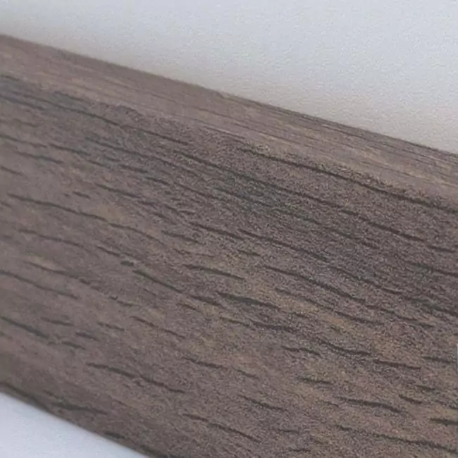 Плинтус напольный  Орех Рут 67236 (10-100-00295)