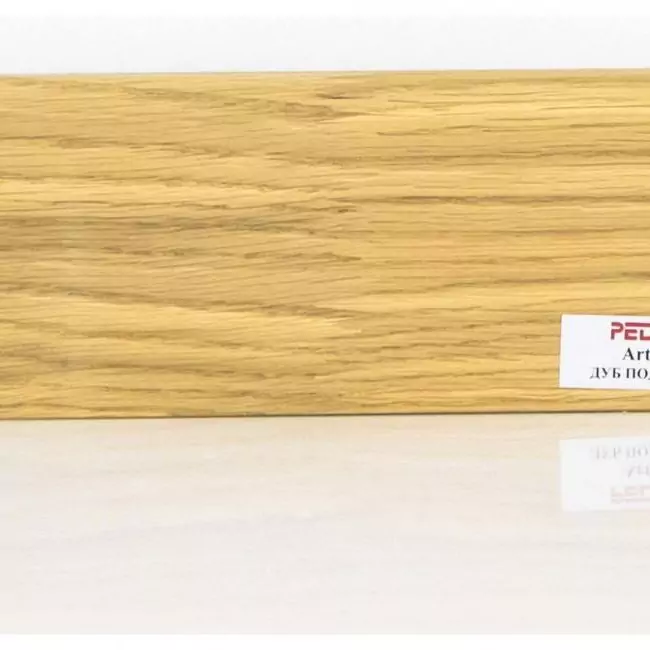 Плинтус напольный  Дуб Под Маслом (10-100-00780)