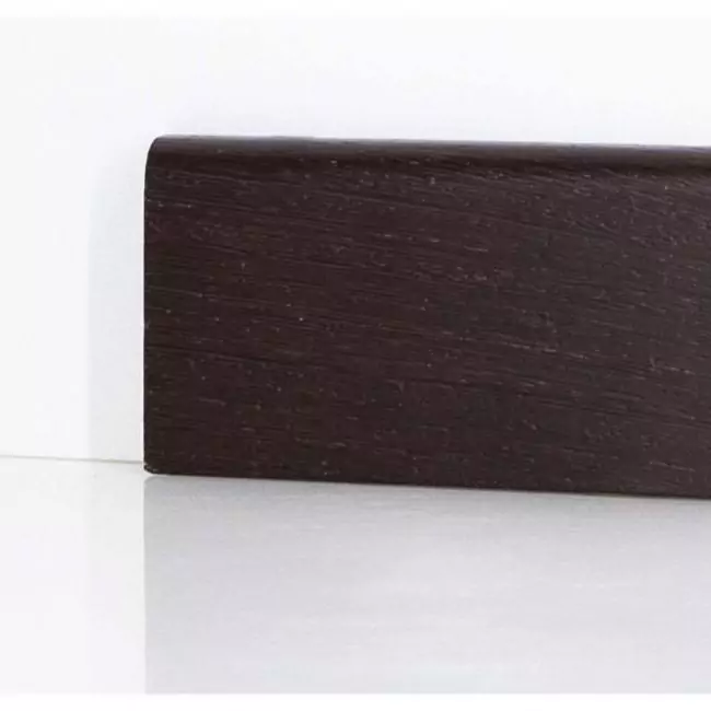 Плинтус напольный  Венге Ориджинал Шпонированный Прямой 70х15 (10-100-00762)