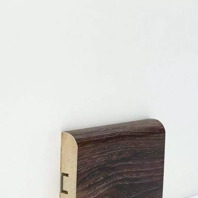 Плинтус напольный  Дуб Leuven (PL-E011-02)