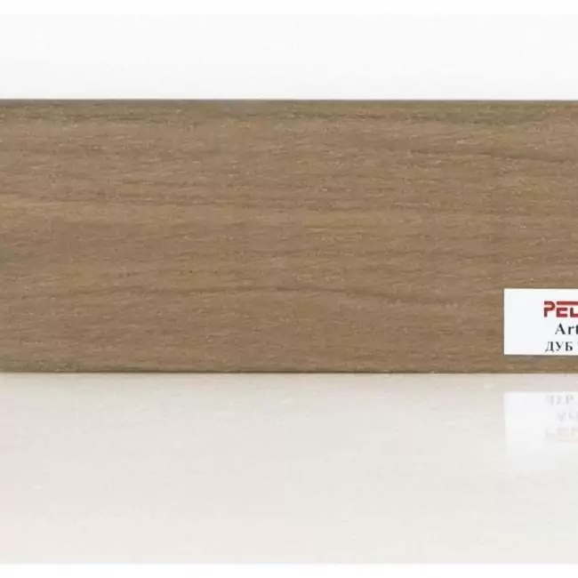 Плинтус напольный  Дуб Чиспик Шпонированный Прямой 70х15 (10-100-00735)