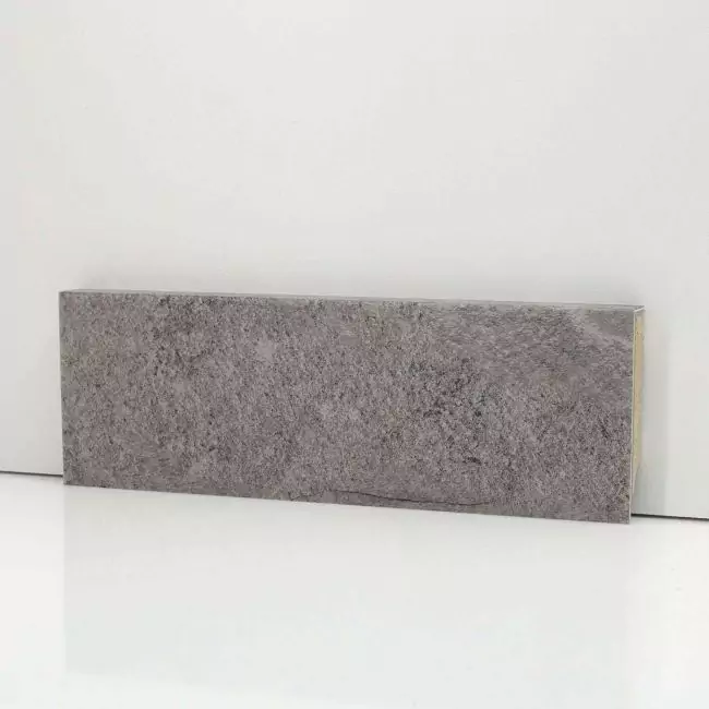 Плинтус напольный  70928 (10-010-04671)