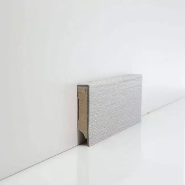 Плинтус напольный  22911 (10-010-04638)