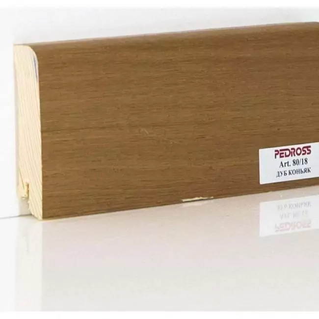 Плинтус напольный  Дуб Коньяк Шпонированный Прямой 80х18 (10-100-00776)