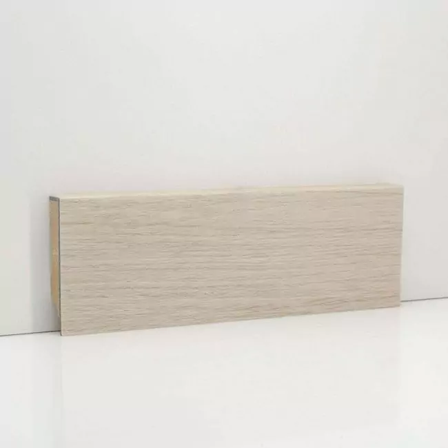 Плинтус напольный  22237 (10-010-04610)