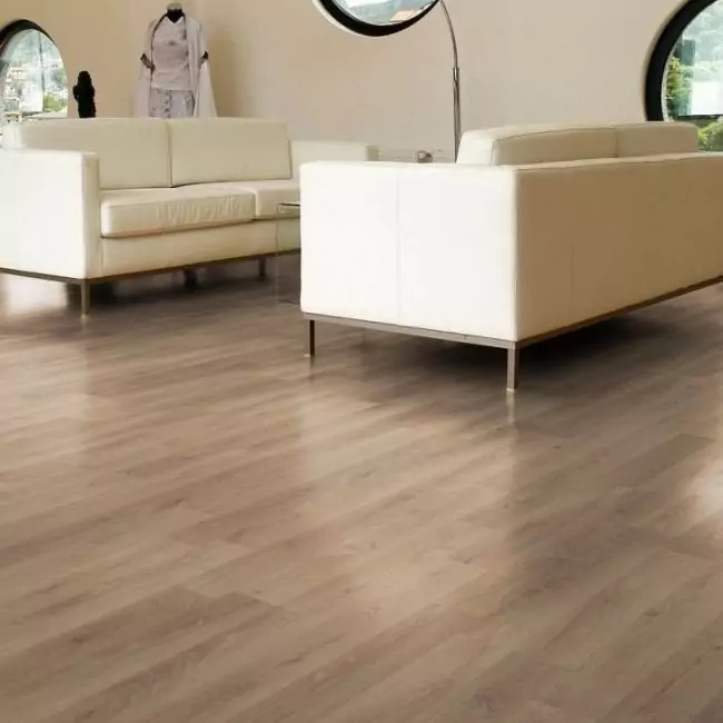 Ламинат Dynamic Plus Дуб Роскошный Серебрянный D4155 (22-001-00042)