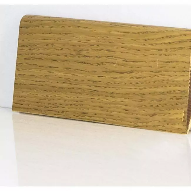 Плинтус напольный  Дуб Презенс Шпонированный Прямой Со Скосом 80x16 (10-100-00857)