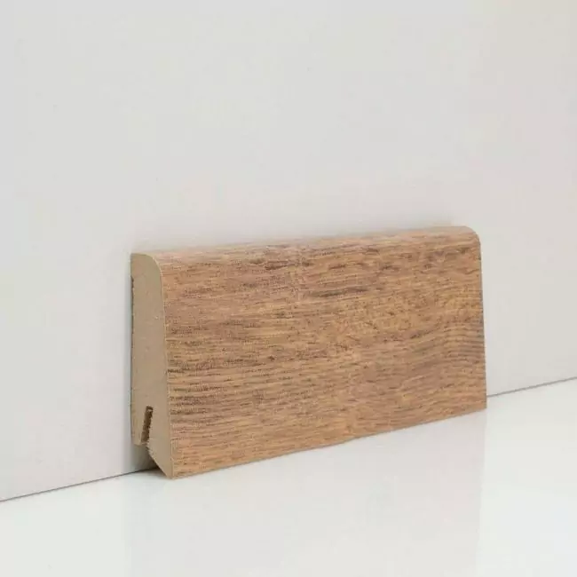 Плинтус напольный  L487 (10-010-00386)