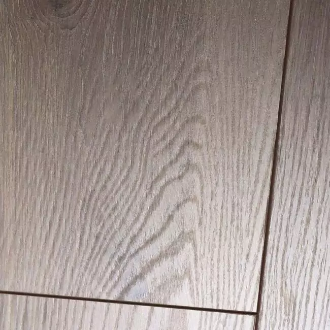 Ламинат Classic 1050v Дуб Темный 1475601 (25-001-00069)