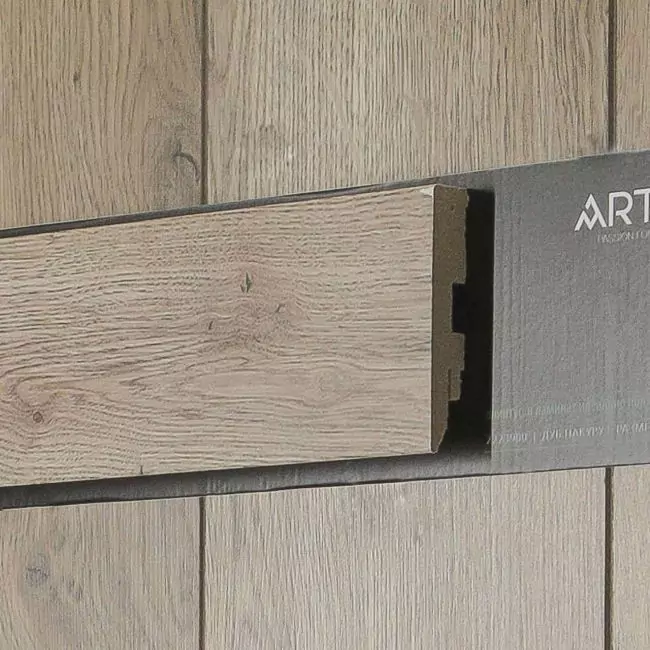 Плинтус напольный  Дуб Накуру (2223900)