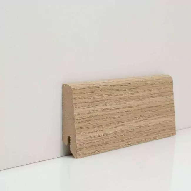 Плинтус напольный  L368 (10-010-00362)