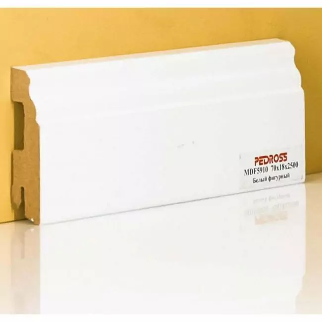 Плинтус напольный  White Белый Mdf5910 70x18 (10-100-00720)