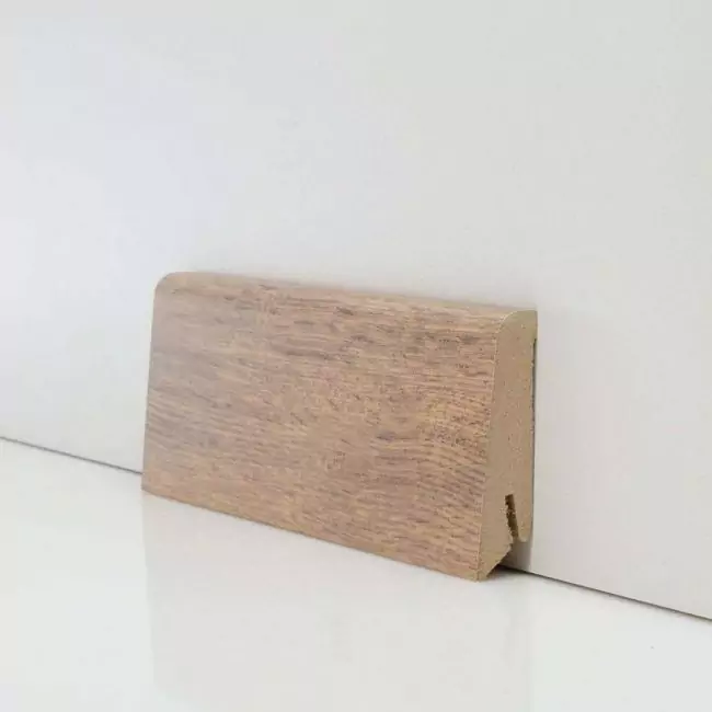 Плинтус напольный  L487 (10-010-00386)