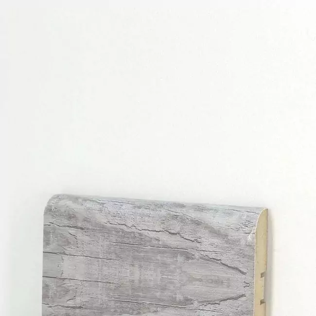 Плинтус напольный  Дуб Fleron (PL-E007-03)