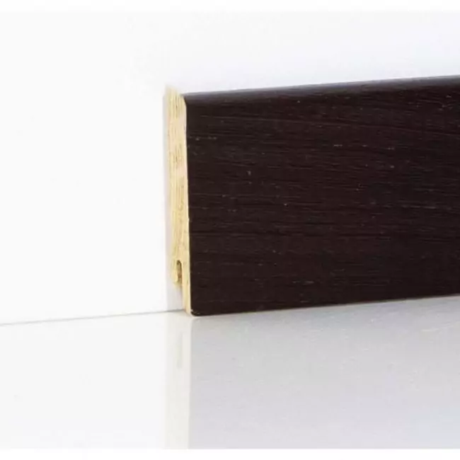 Плинтус напольный  Венге Ориджинал Шпонированный Прямой 70х15 (10-100-00762)