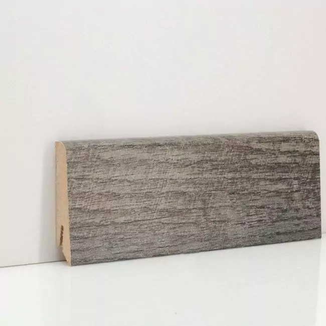 Плинтус напольный  L496 (10-010-00388)