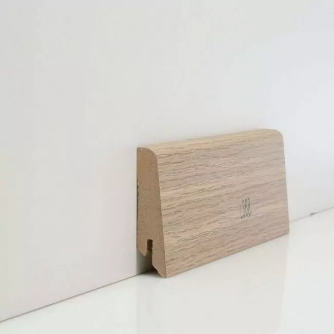 Плинтус напольный  L368 (10-010-00362)