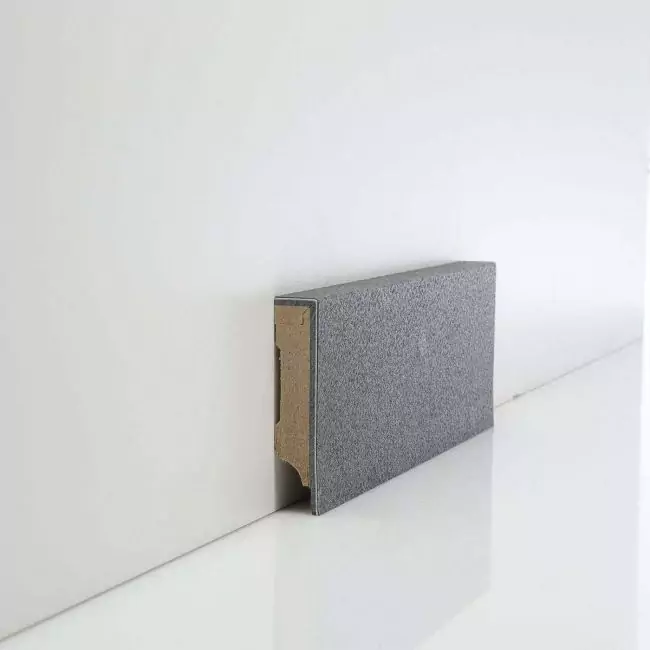 Плинтус напольный  46981 (10-010-04627)