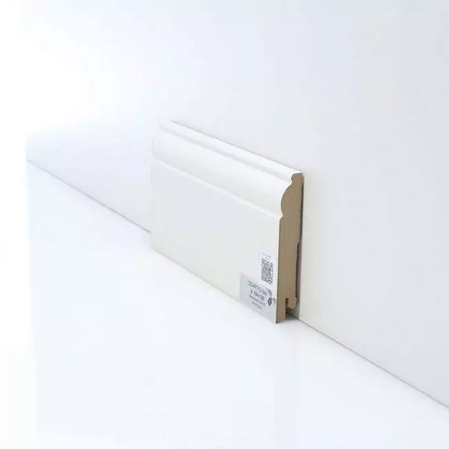 Плинтус напольный Universal Кремовый U 104-100 9010 (10-017-10011)