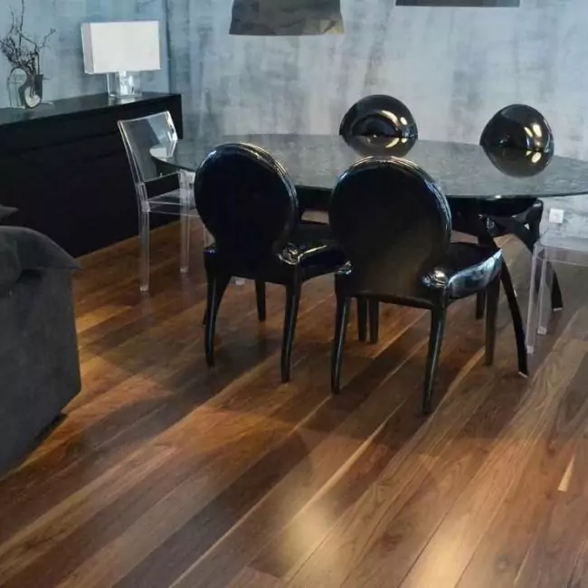 Массивная доска  Американский Орех Селект 19х120 (26-003-00302)