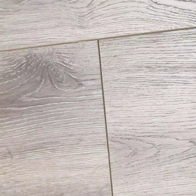 Ламинат Classic 1050v Дуб Традиция Серо-бежевый 1517691 (10-009-01158)