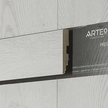 Плинтус напольный  Дуб Осгор (2223944)