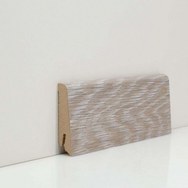 Плинтус напольный  L539 (10-010-00399)