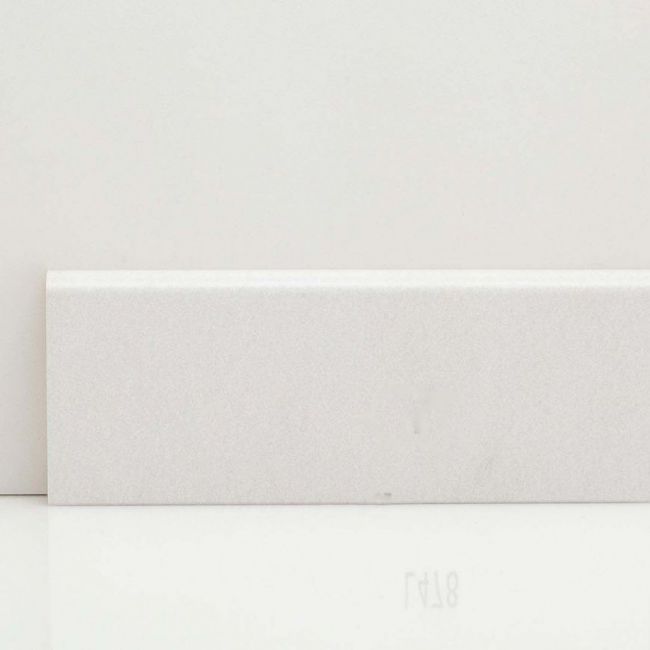 Плинтус напольный  L478 (10-010-00383)