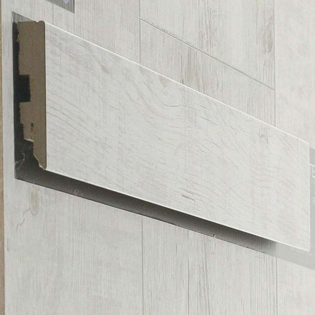 Плинтус напольный  Ель Босфор (222805)