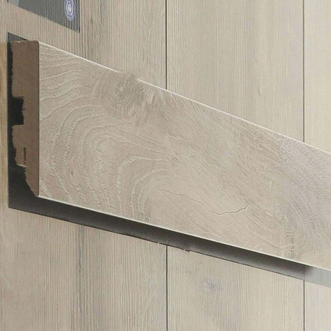 Плинтус напольный  Дуб Коннемара (2223899)