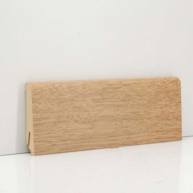 Плинтус напольный  L268 (10-010-00347)