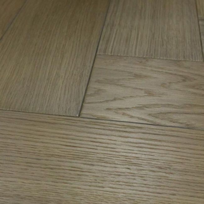 Паркет Ёлка Lago Дуб Resia (10-010-04200)