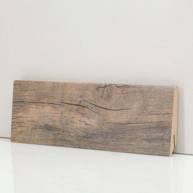 Плинтус напольный  L591 (10-010-00337)