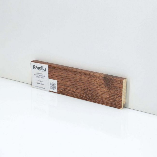 Плинтус напольный  Дуб Burnt Sienna (10-010-01448)