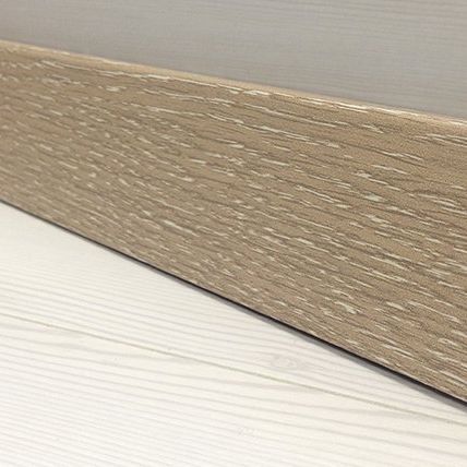 Плинтус напольный  Дуб 1041 Мдф 17х80мм (10-100-00188)