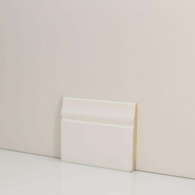 Плинтус напольный  04-083-10 (10-010-02251)