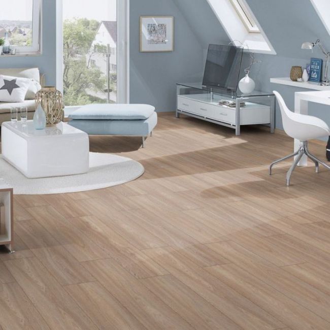 Ламинат Variostep Classic Дуб Альпийский 8199 (62-001-00100)