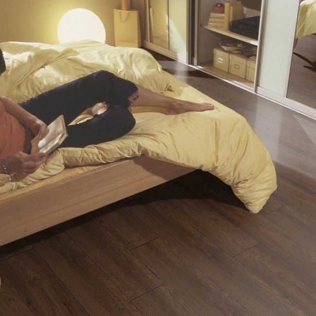 Ламинат De Facto Дуб Таурус D4843 (74-001-00005)