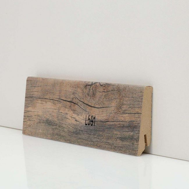 Плинтус напольный  L591 (10-010-00337)