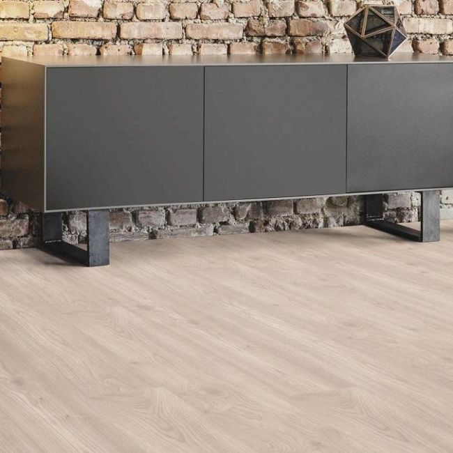 Ламинат Classic Touch 8 Стандарт Каштан Fagales 34899 Eg (10-010-04831)