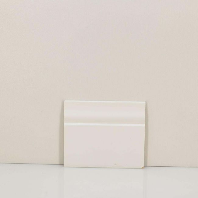 Плинтус напольный  04-083-10 (10-010-02251)