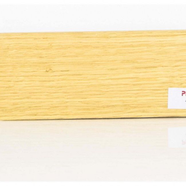 Плинтус напольный  Дуб Шпонированный Прямой 70х15 (10-100-00728)