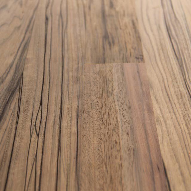 Штучный паркет Komofloor Тихоокеанский Орех американский Селект (Гладкая) 450-1050+50х90 мм. (05065-0064)