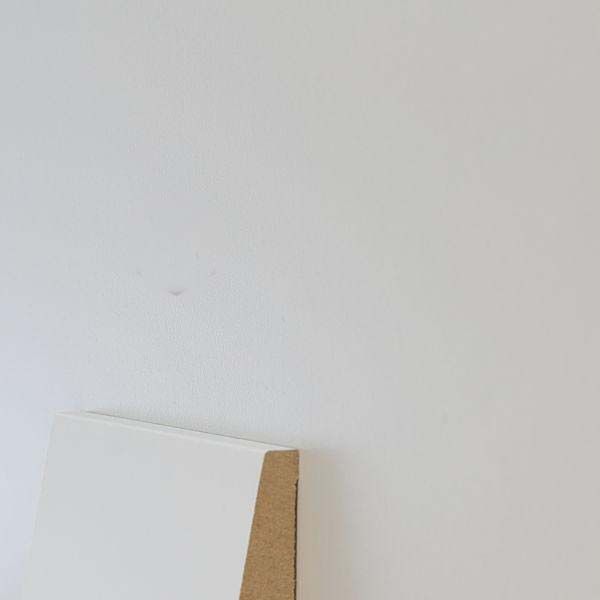 Плинтус напольный  28-120-22 (10-010-02274)